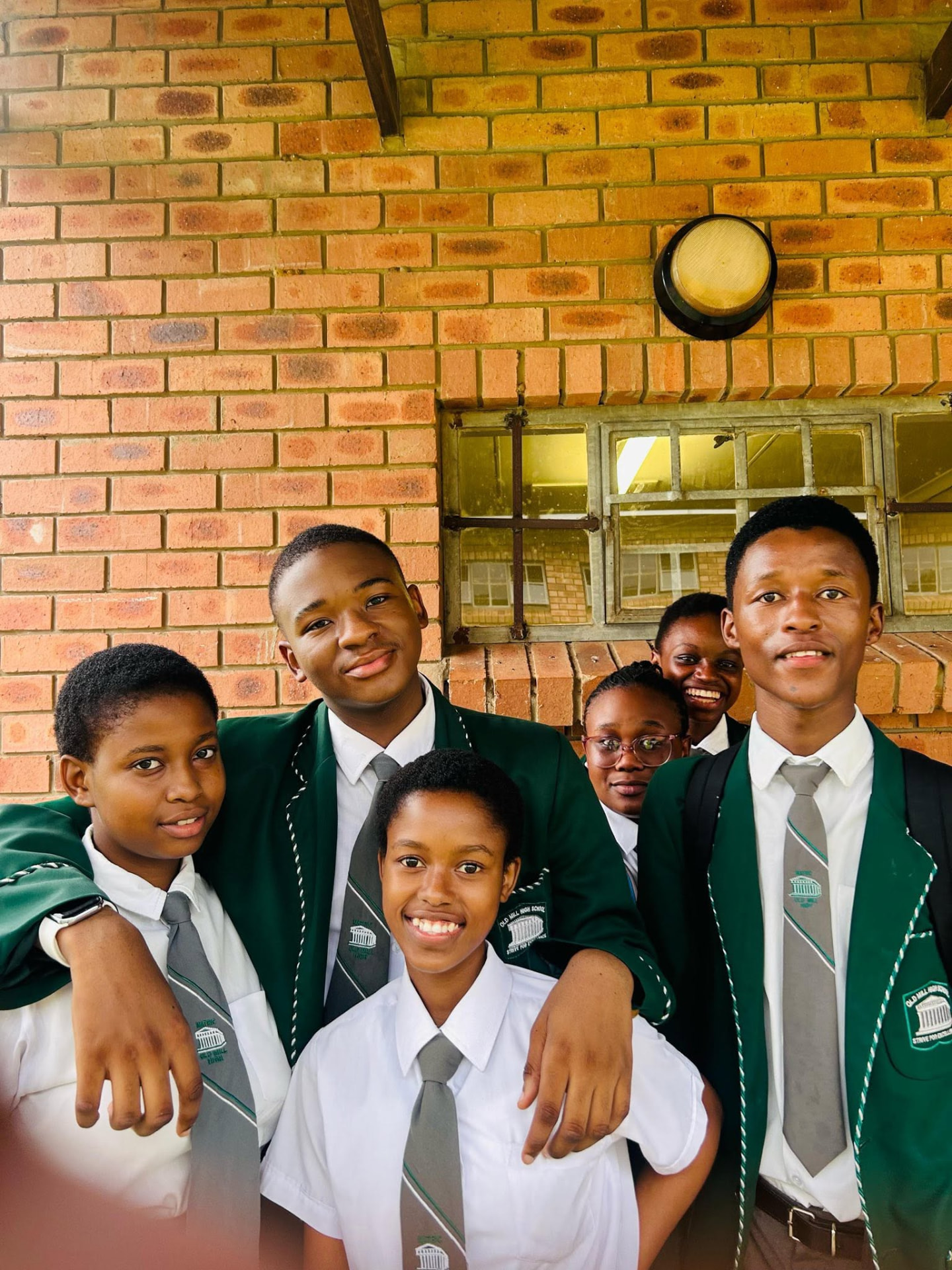 Sqiniseko SqinQ with learners on the school tour